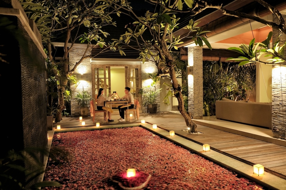 プライベートプール