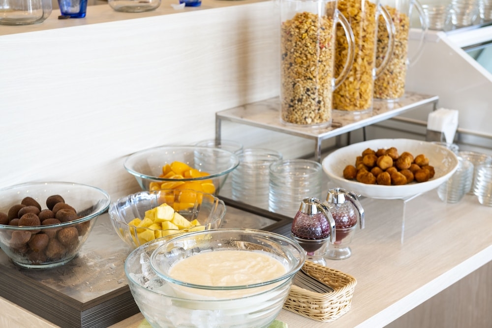 朝食ビュッフェ