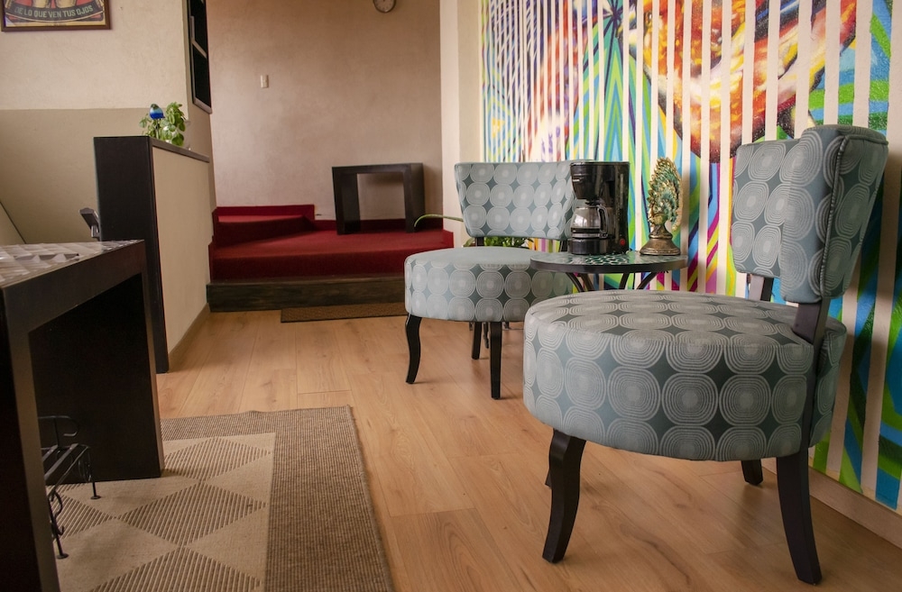 ロビー応接スペース