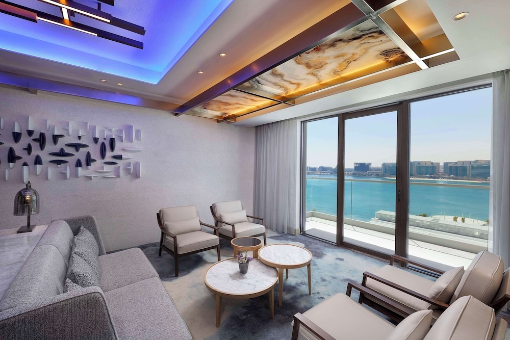 エグゼクティブ ラウンジ