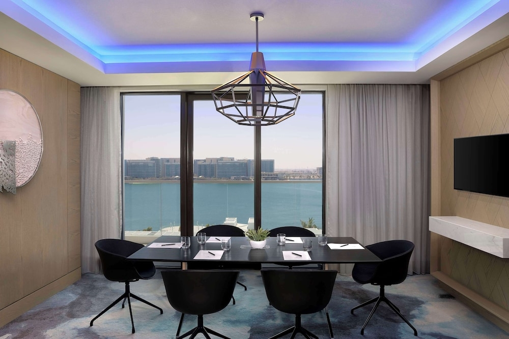 エグゼクティブ ラウンジ