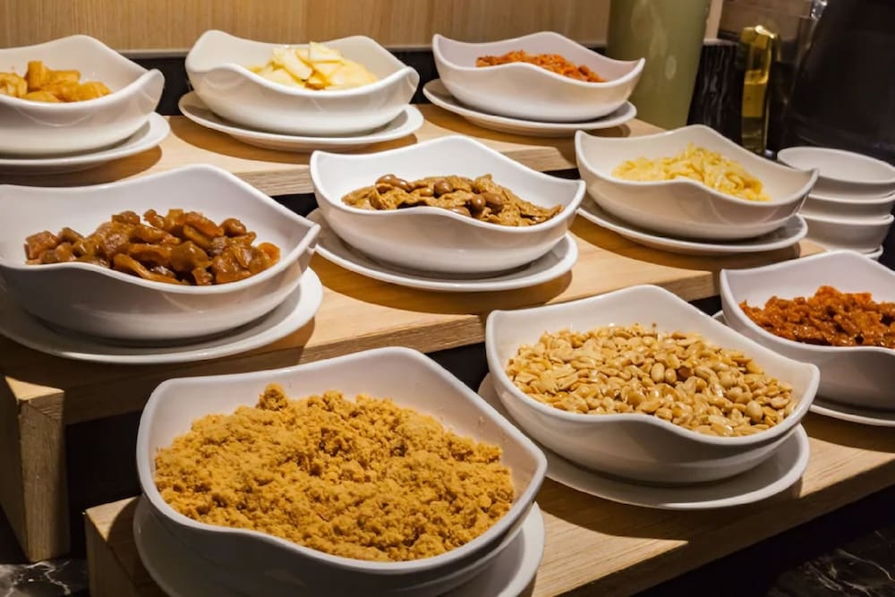 朝食ビュッフェ