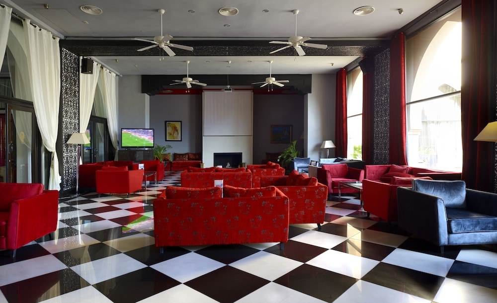 ロビーラウンジ