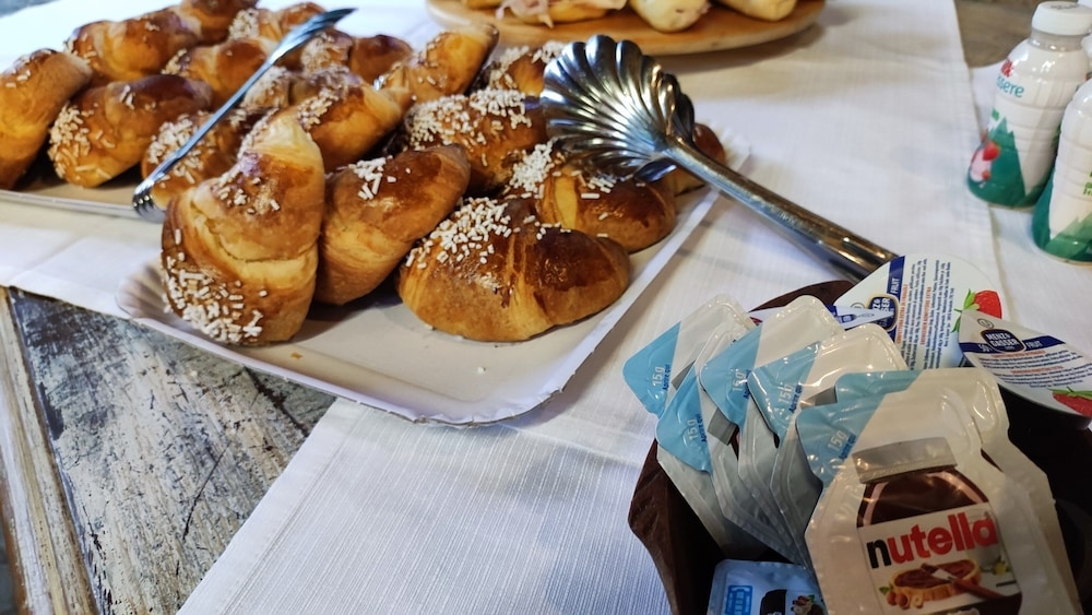 朝食ビュッフェ