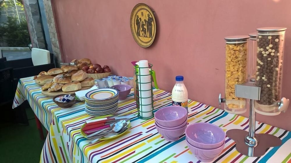 朝食ビュッフェ