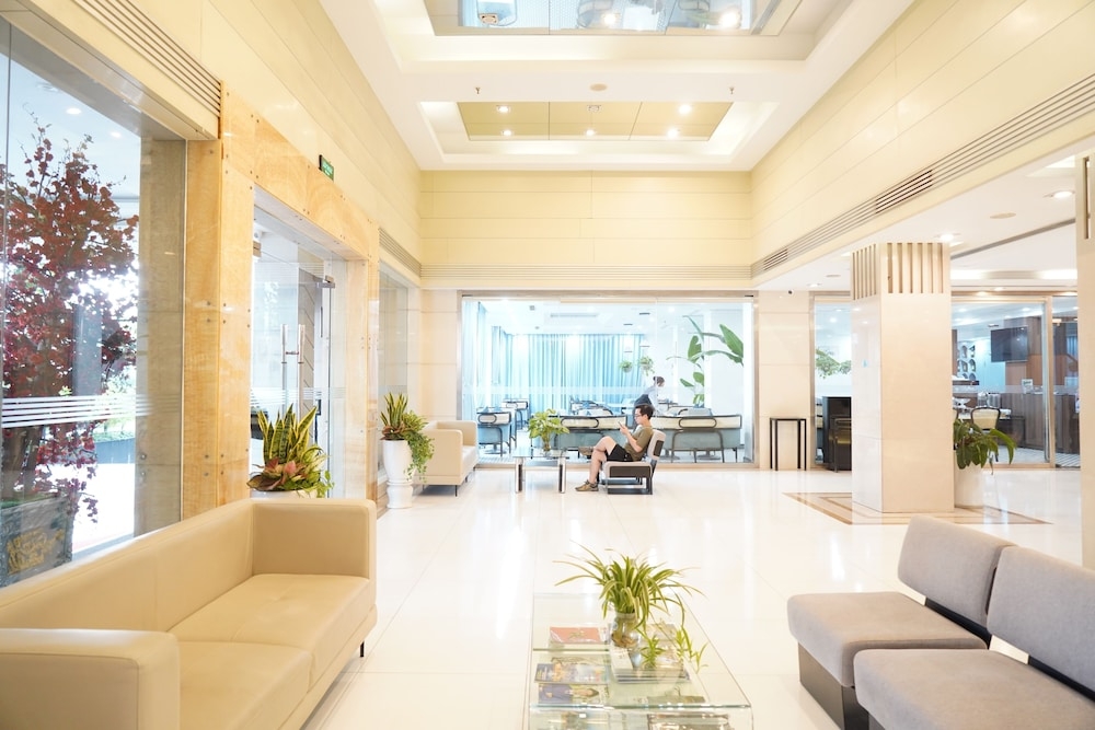 ロビー応接スペース