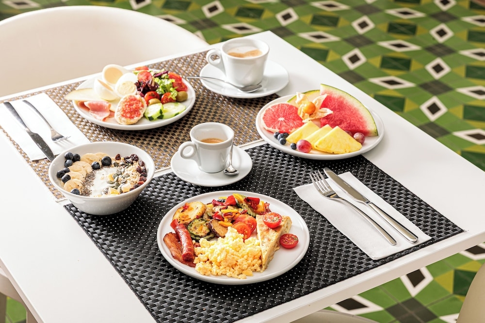 朝食ビュッフェ