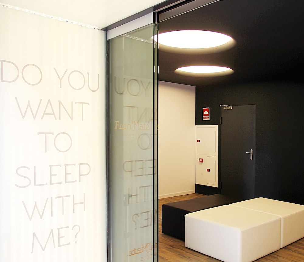 ロビー応接スペース