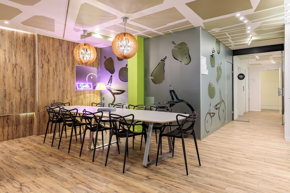 ロビー応接スペース