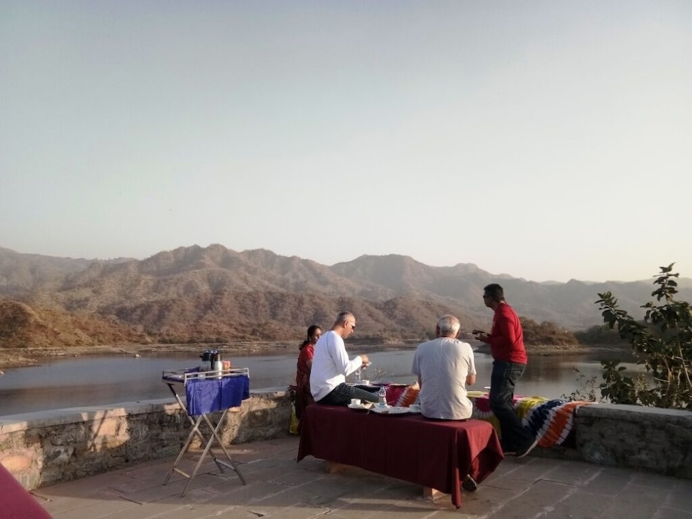 子供向けアクティビティ