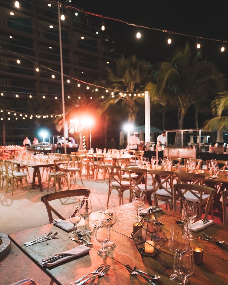 屋外バンケット スペース