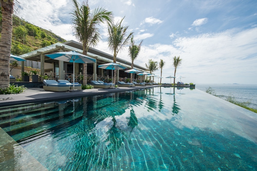 インフィニティ プール