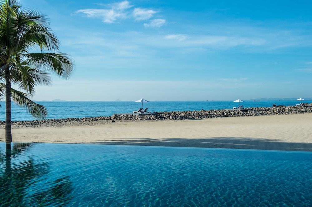 インフィニティ プール