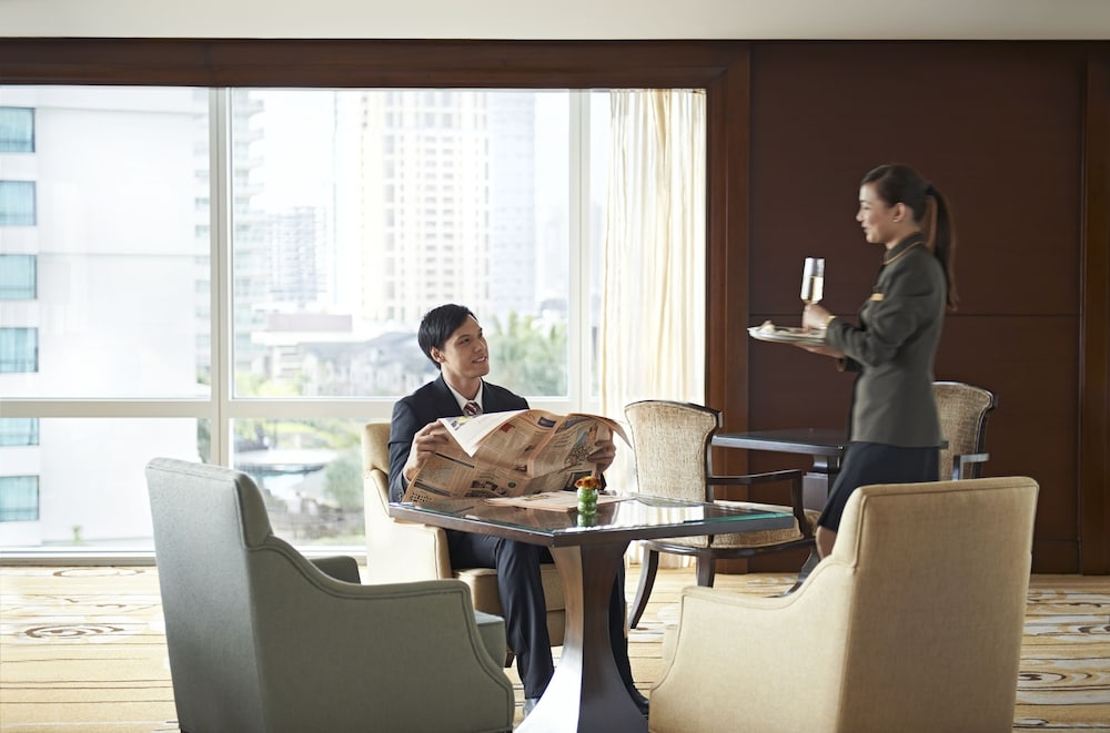 エグゼクティブ ラウンジ