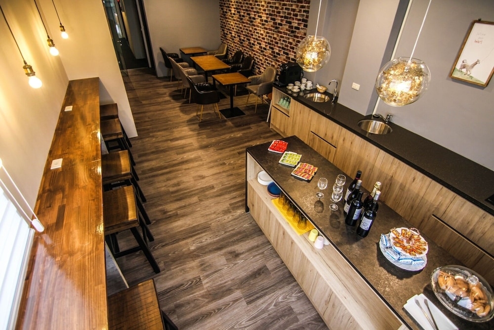 ロビーラウンジ