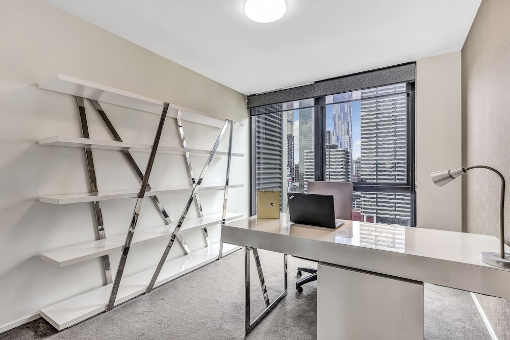 室内のビジネス センター