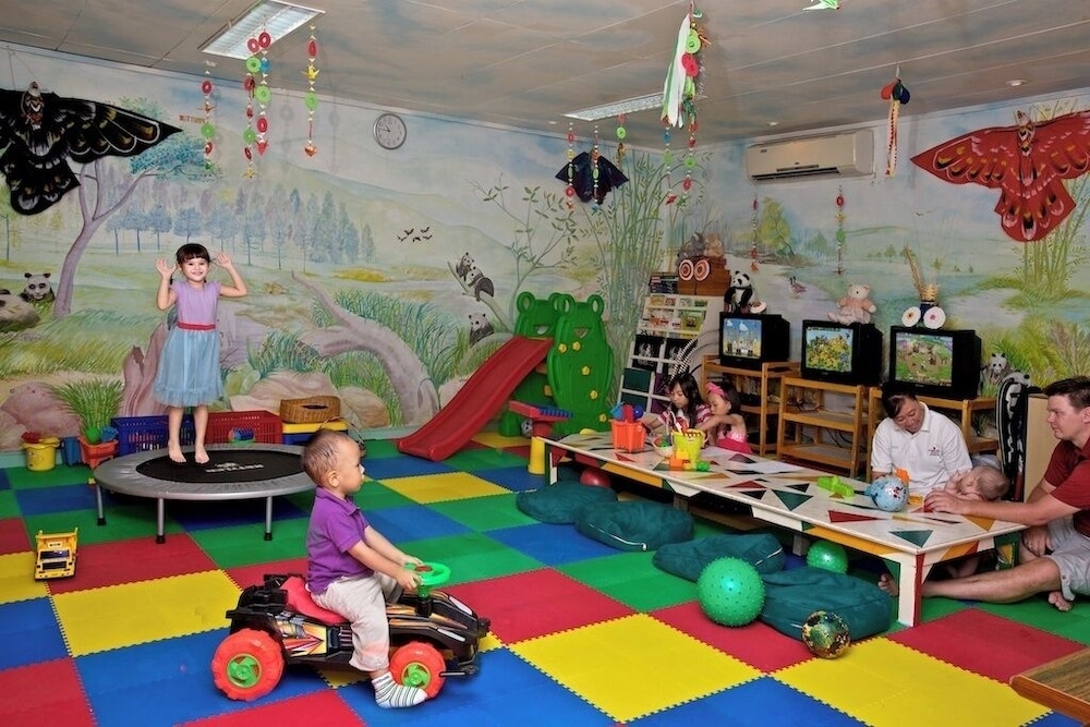 子供用の遊び場 - 屋内