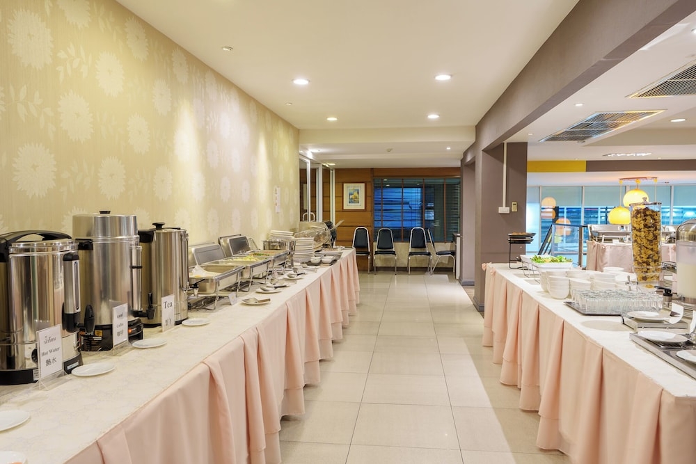 朝食ビュッフェ