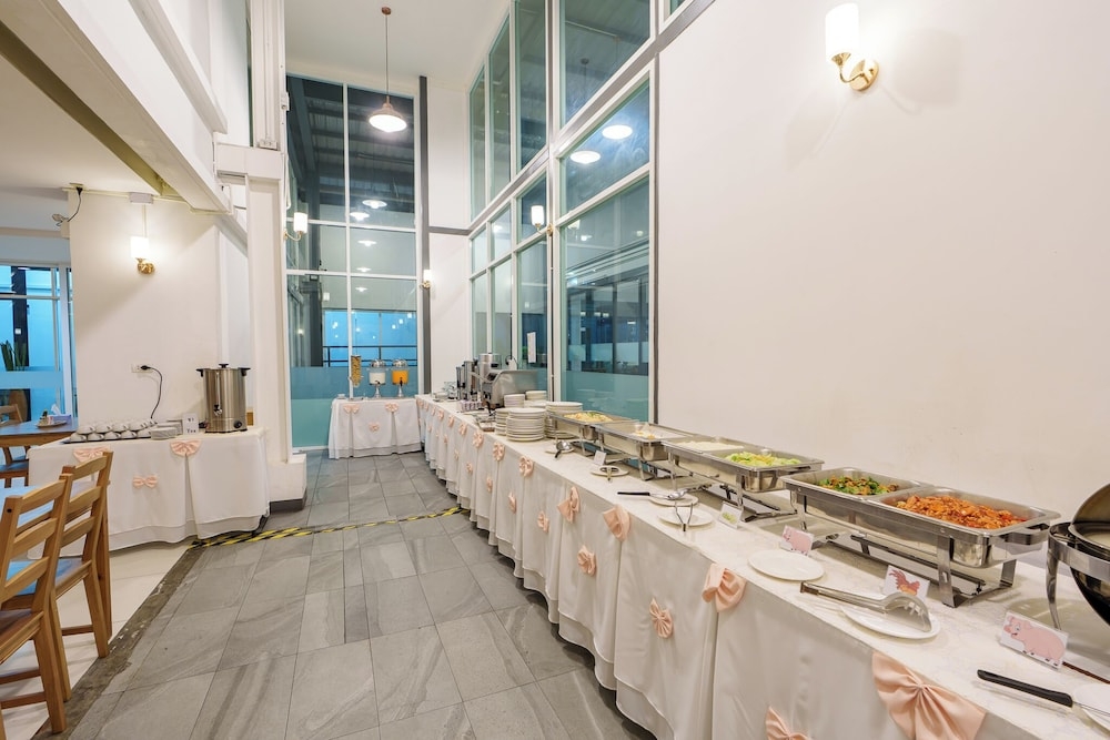 朝食ビュッフェ