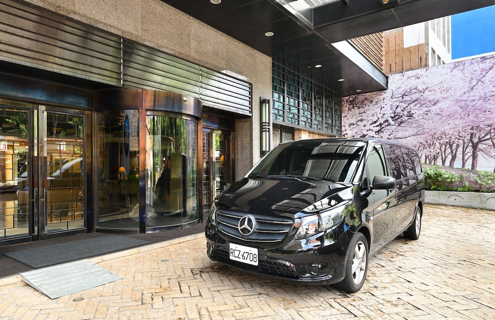 市街地へのシャトル サービス