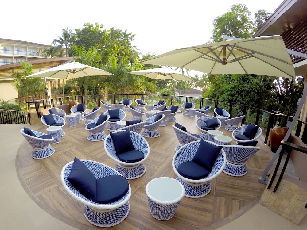 ロビーラウンジ