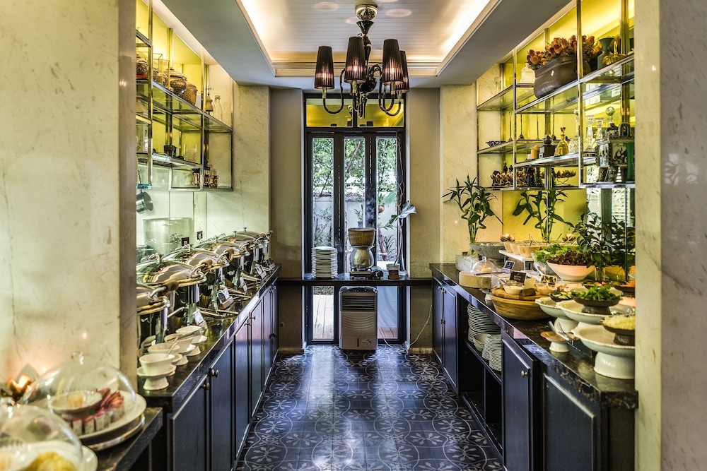 朝食ビュッフェ