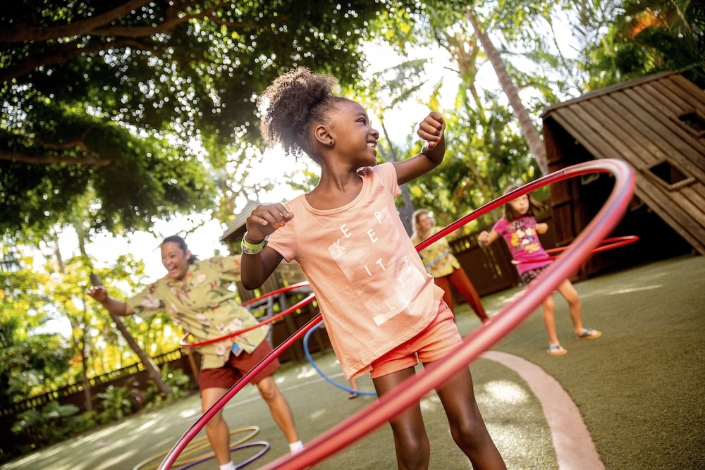 子供用の遊び場 - 屋外