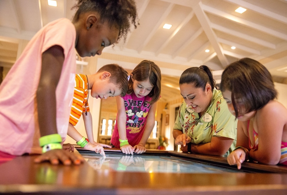 子供用の遊び場 - 屋内