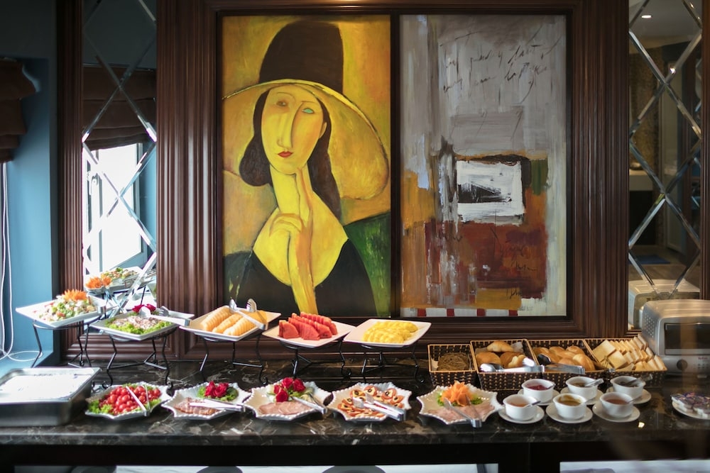 朝食ビュッフェ