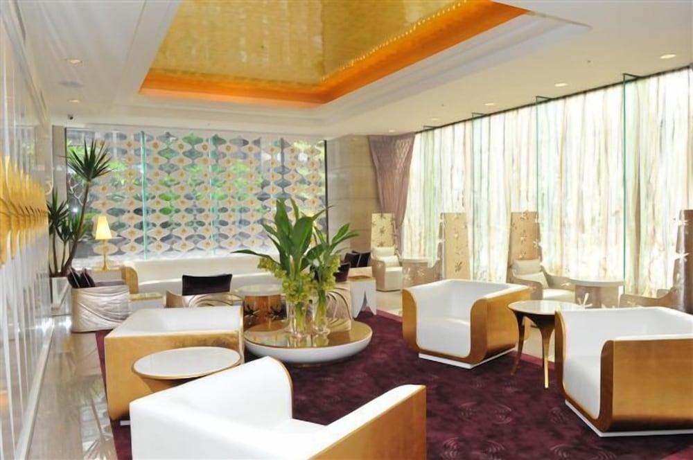 ロビー応接スペース