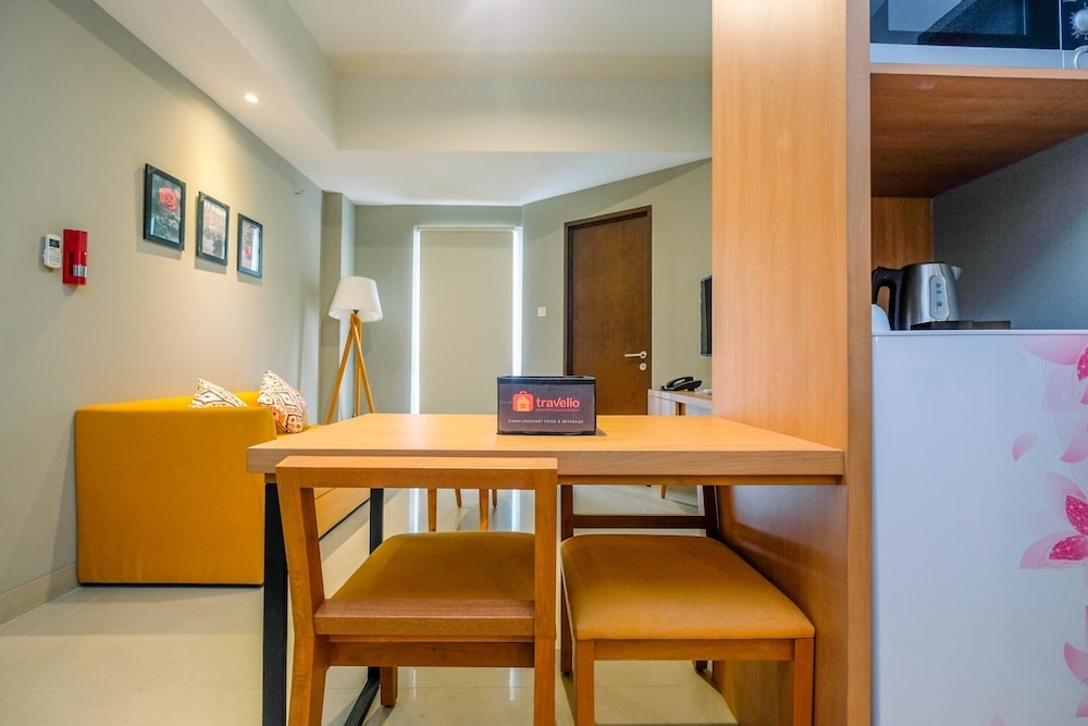 客室内のダイニングエリア