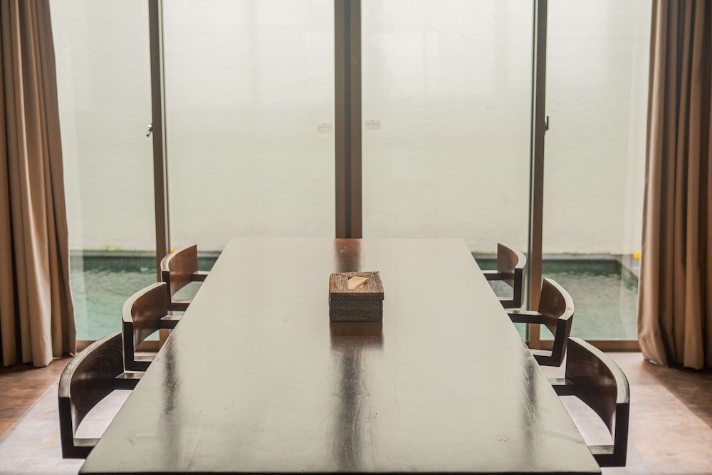 ダイニングルーム