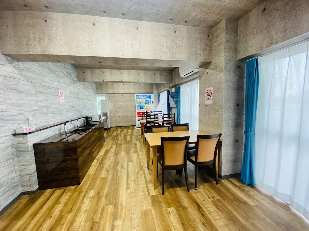 ダイニングルーム