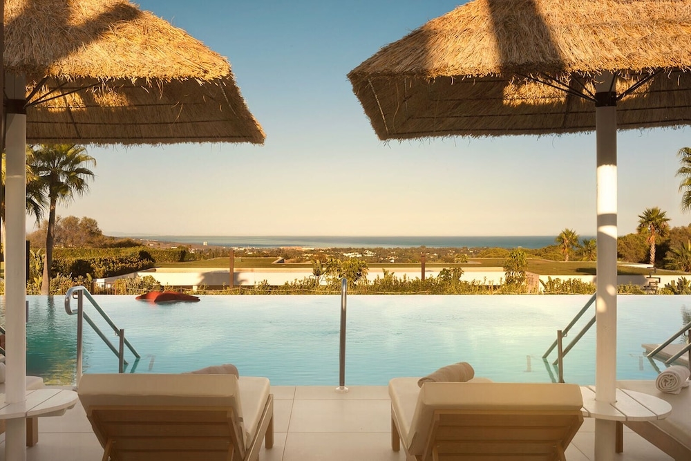 インフィニティ プール