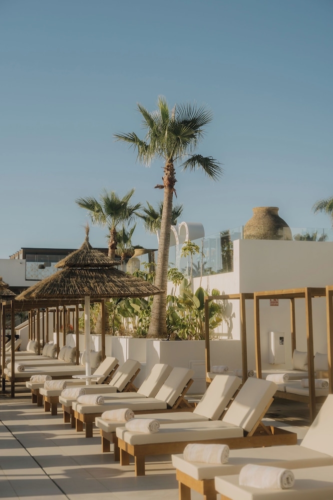 インフィニティ プール