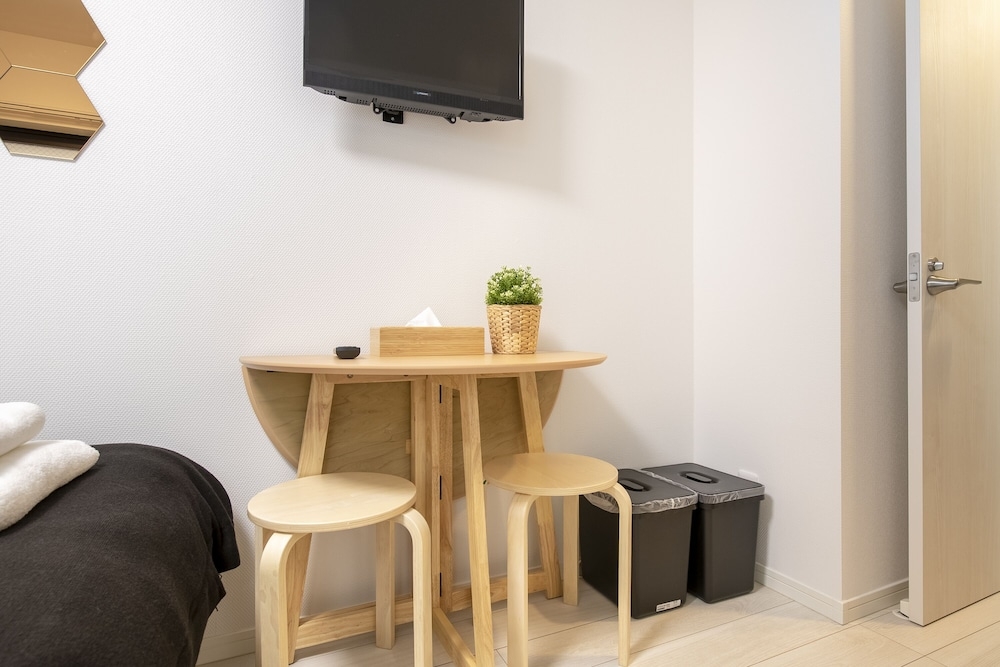 客室内のダイニングエリア