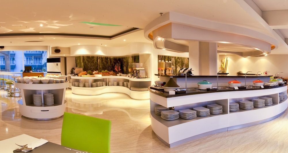 朝食ビュッフェ