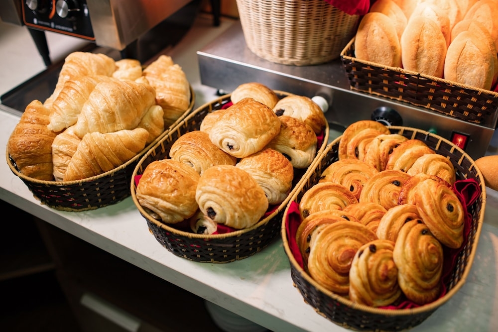 朝食ビュッフェ