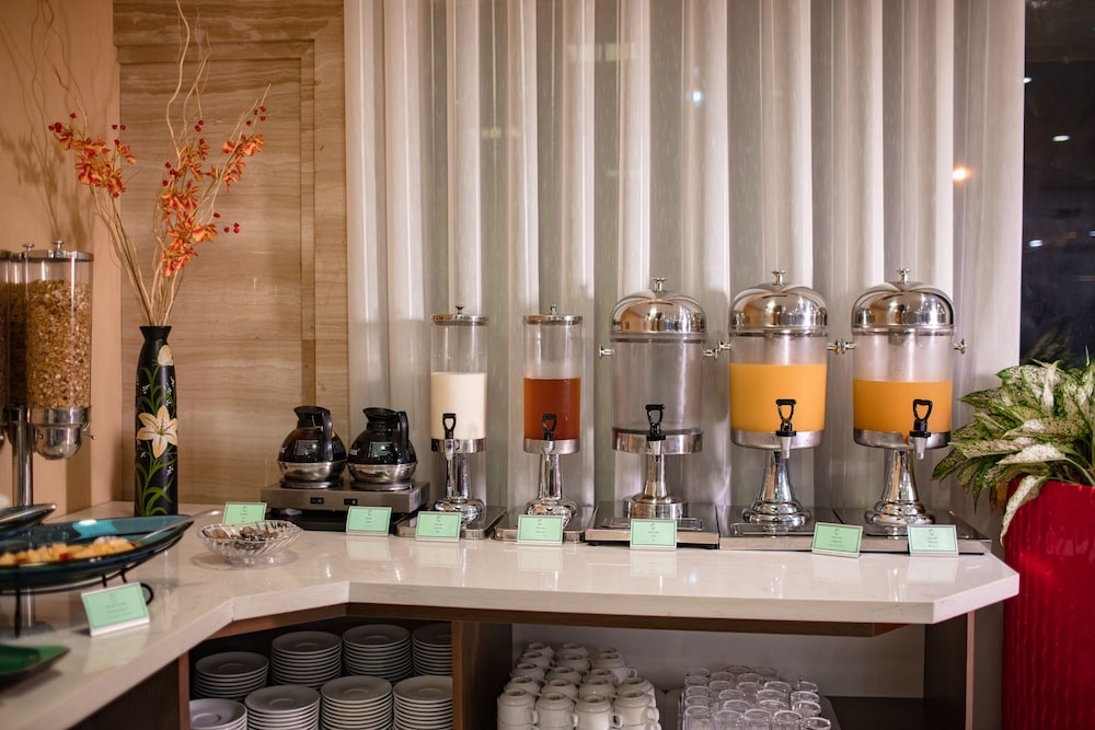 朝食ビュッフェ