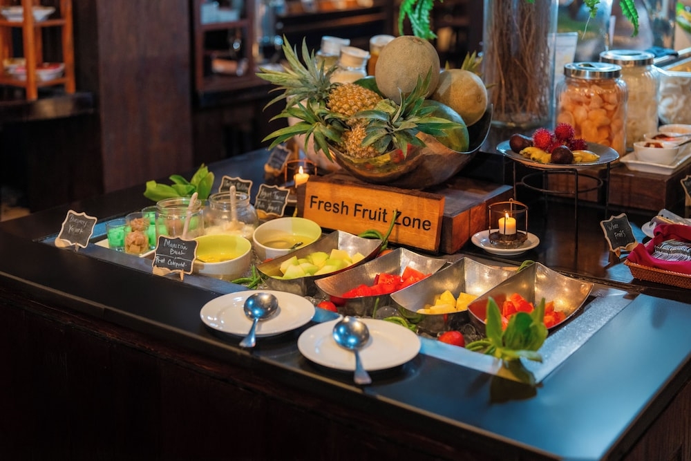 朝食ビュッフェ