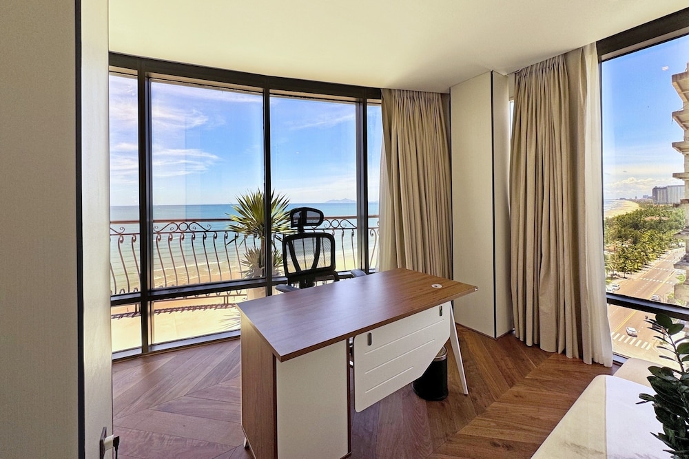 ビーチ / オーシャン ビュー