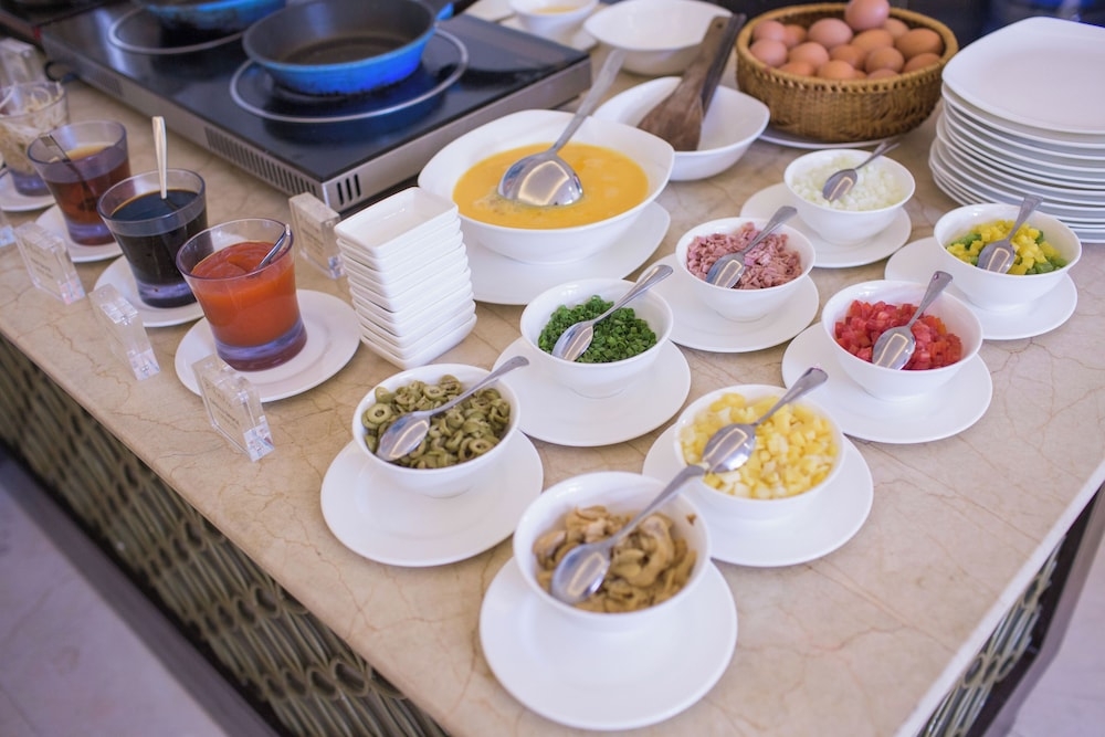 朝食ビュッフェ