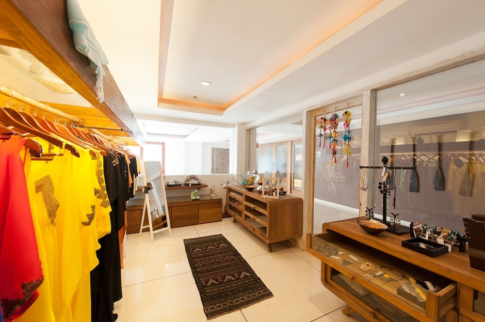 ギフト ショップ