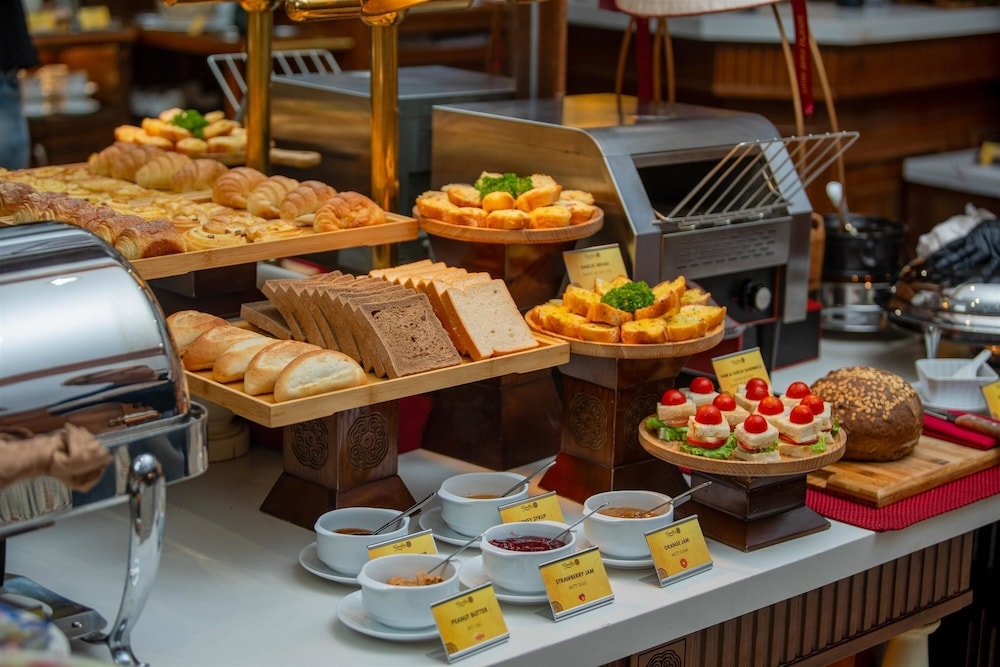 朝食ビュッフェ