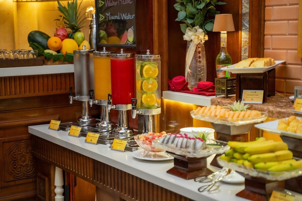 朝食ビュッフェ