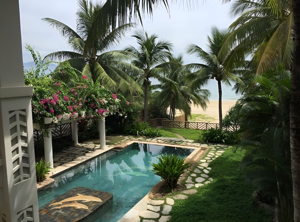 プライベートプール