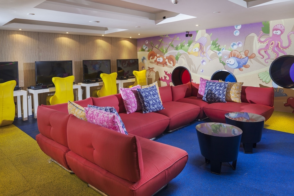 子供用の遊び場 - 屋内