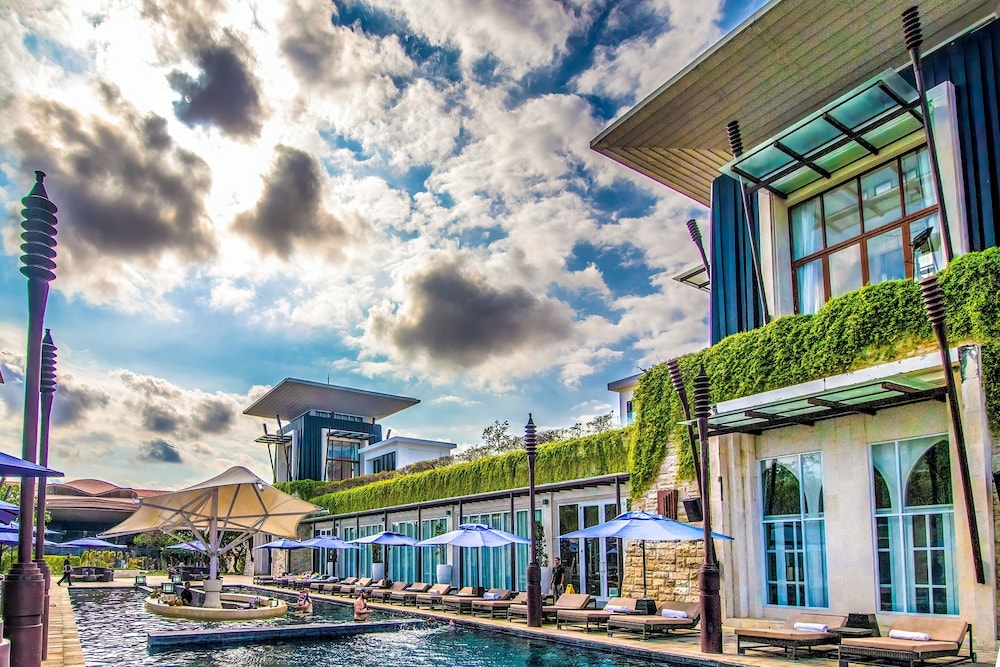 インフィニティ プール