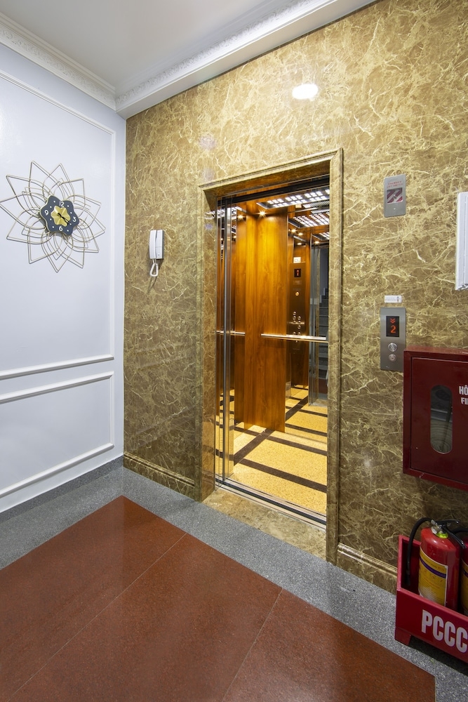 レセプション ホール