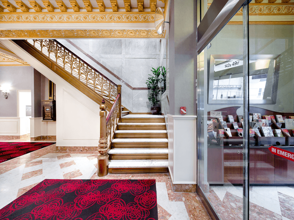 内部エントランス